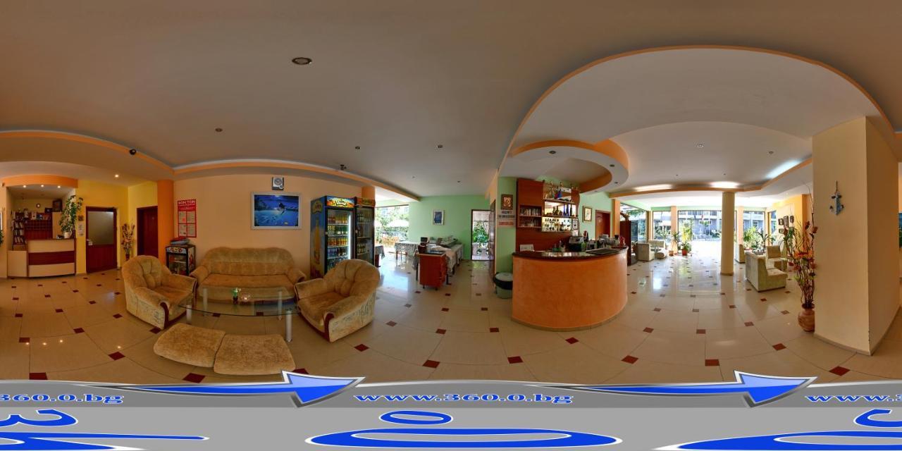 Семеен Хотел Атива - Family Hotel Ativa Lozenec Exteriér fotografie